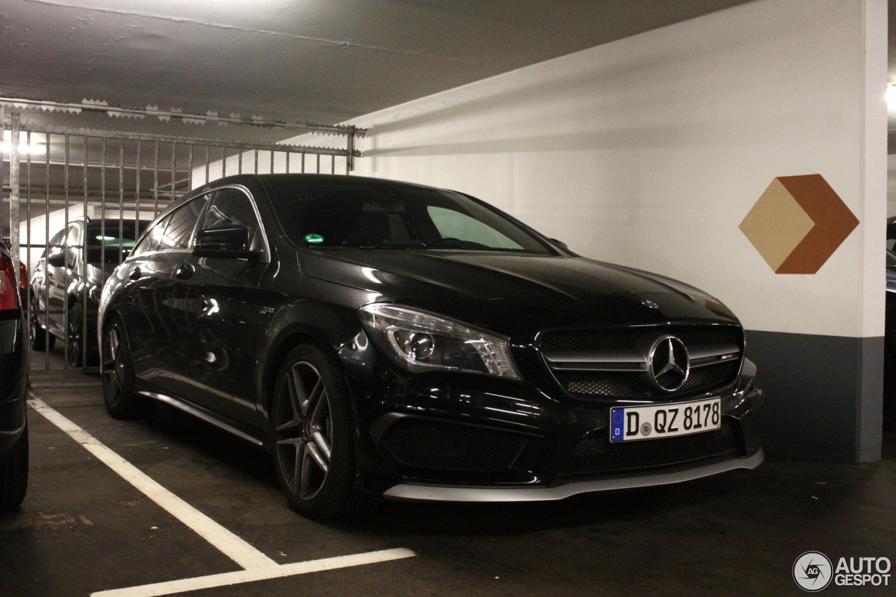 Mercedes-Benz CLA 45 AMG Shooting Brake