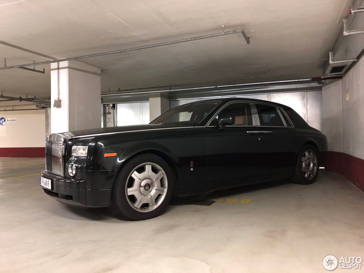 Rolls-Royce Phantom