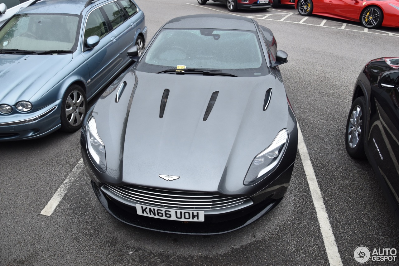 Aston Martin DB11