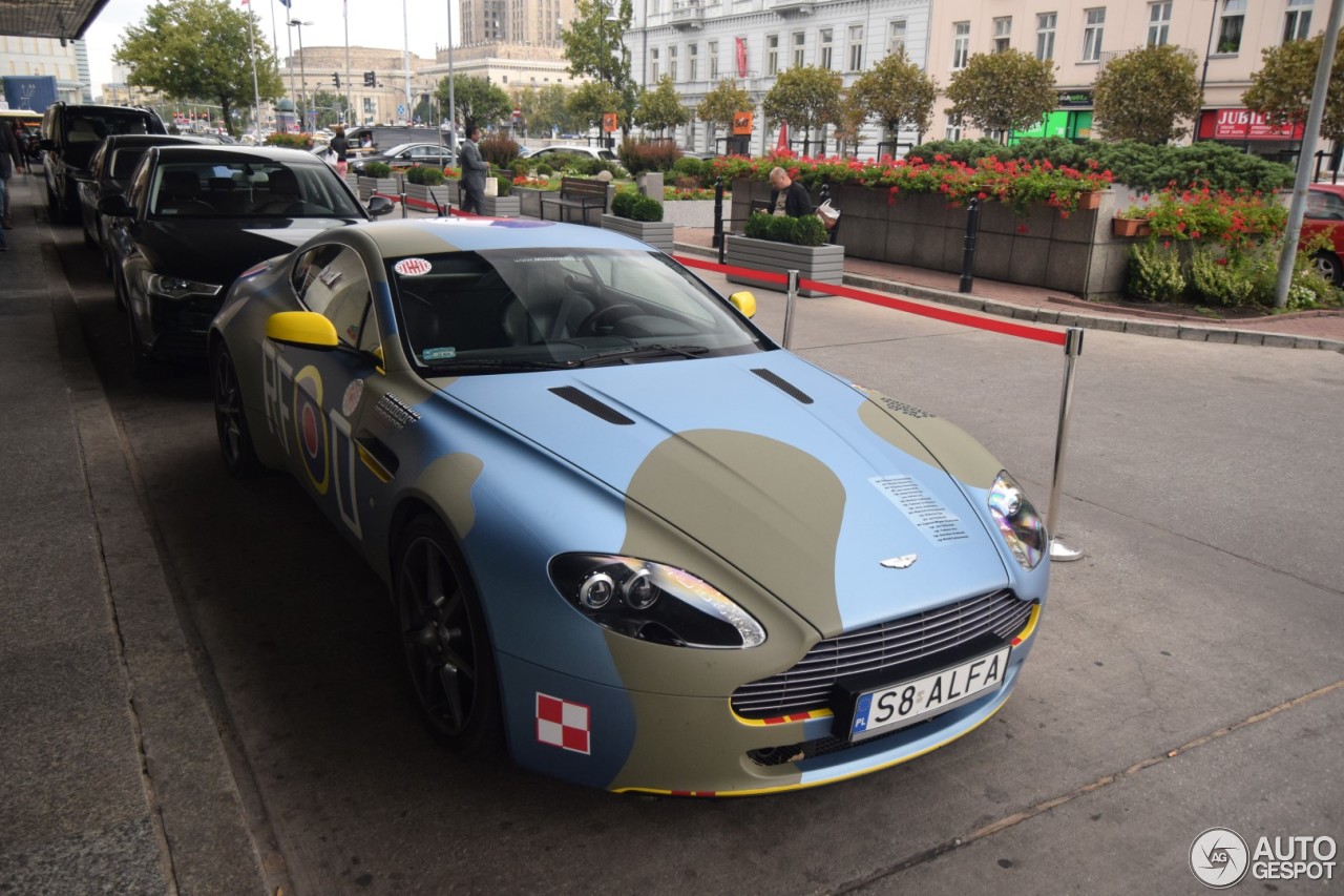 Aston Martin V8 Vantage