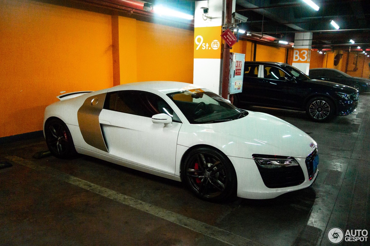 Audi R8 2013