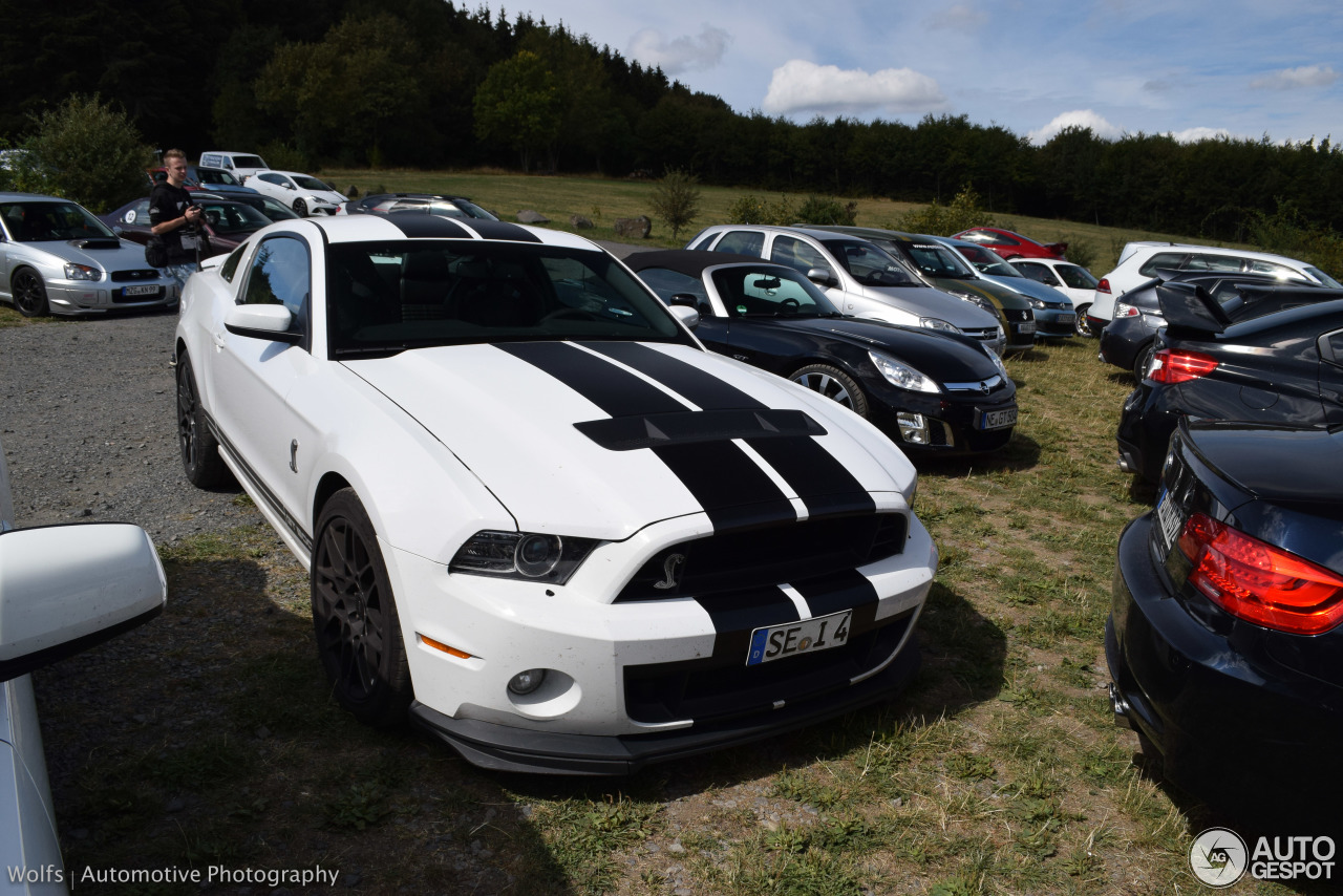 Ford Mustang Shelby GT500 2013