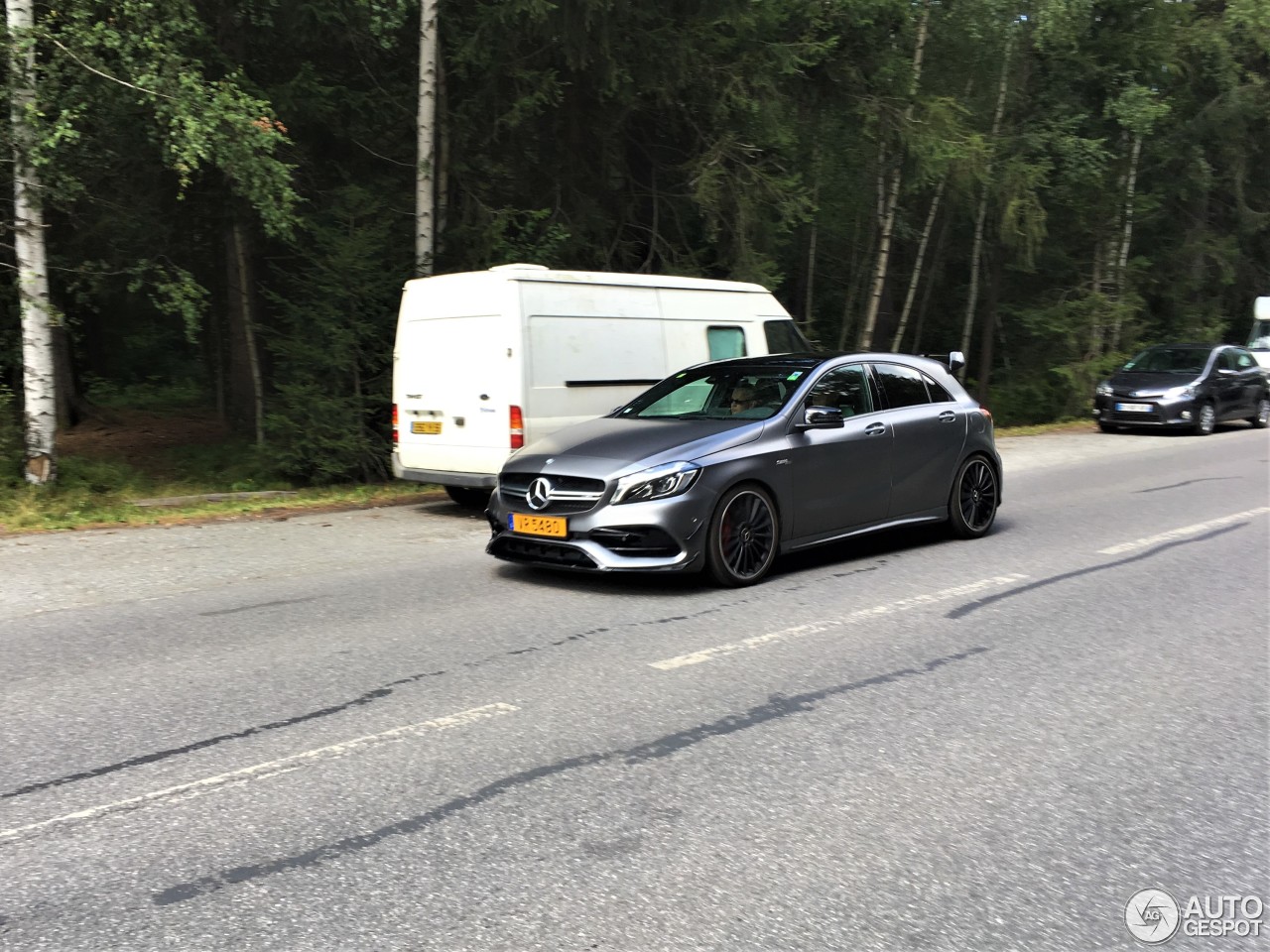 Mercedes-AMG A 45 W176 2015