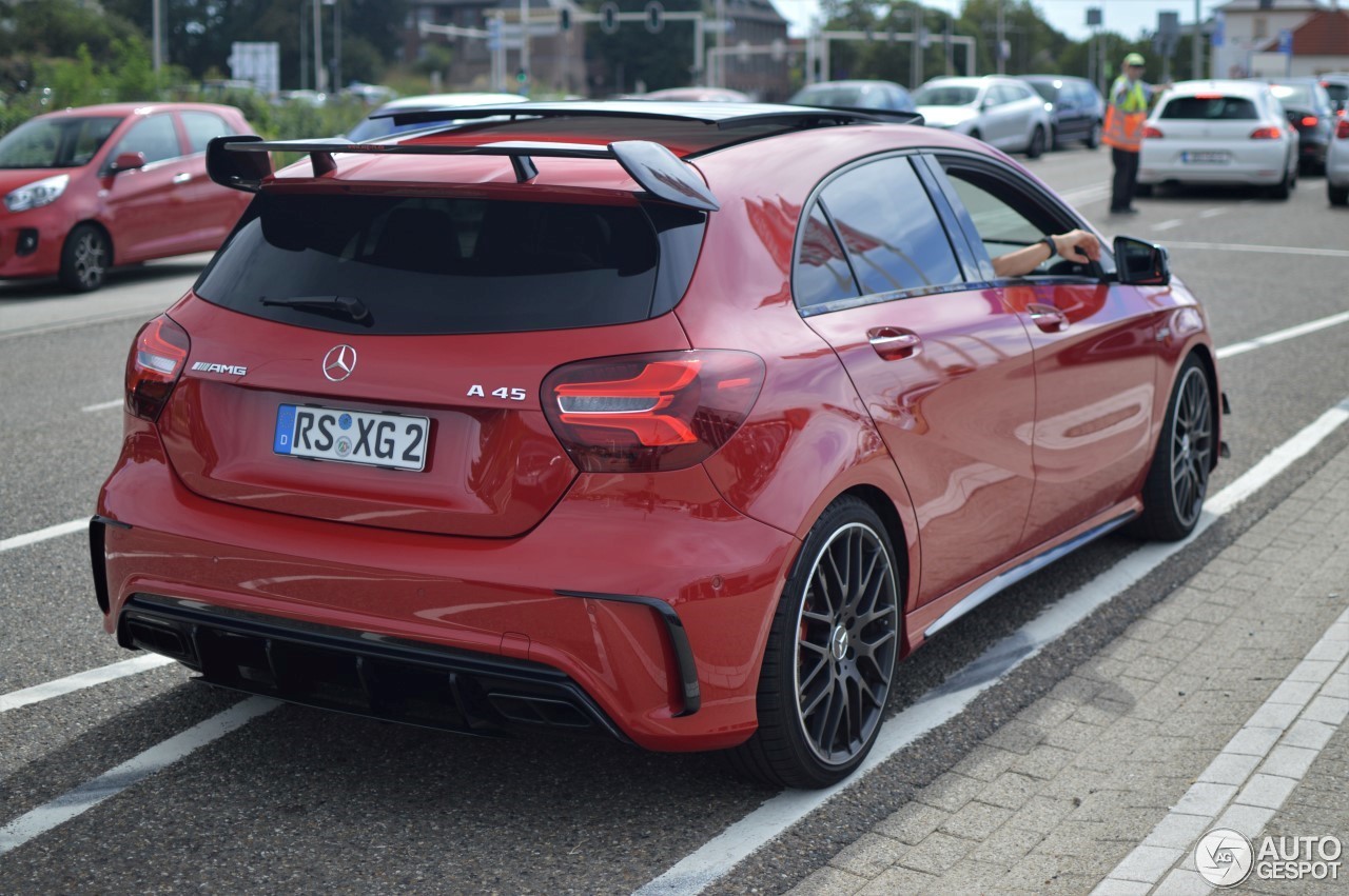 Mercedes-AMG A 45 W176 2015