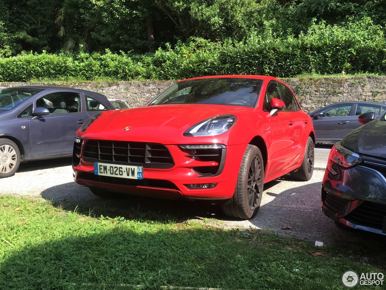 Porsche 95B Macan GTS