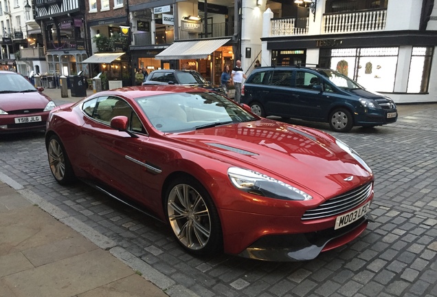 Aston Martin Vanquish 2013