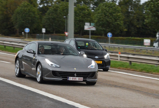 Ferrari GTC4Lusso