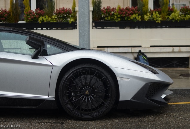 Lamborghini Aventador LP750-4 SuperVeloce Roadster