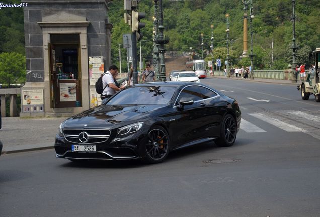 Mercedes-AMG S 63 Coupé C217