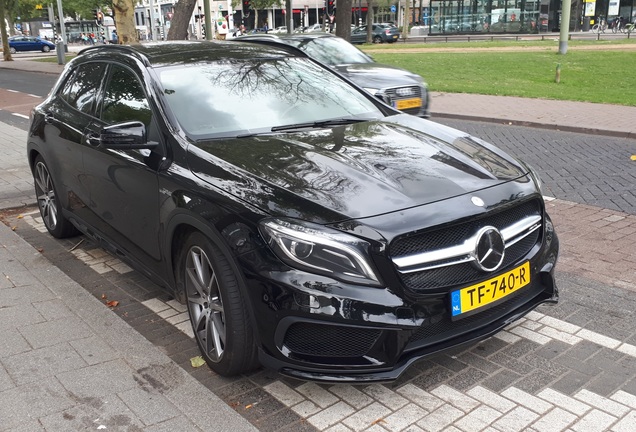 Mercedes-Benz GLA 45 AMG X156