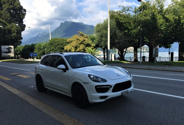 Porsche 958 Cayenne GTS