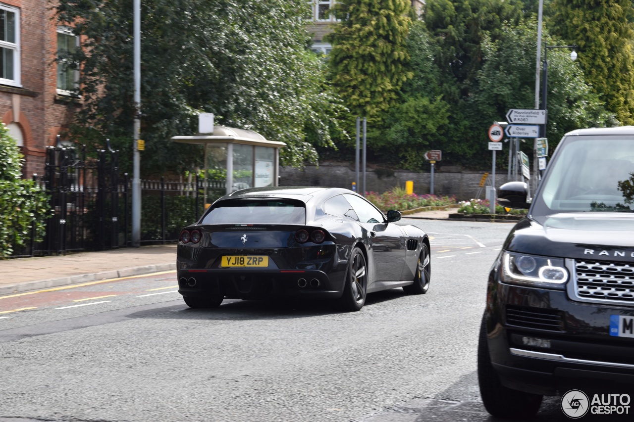 Ferrari GTC4Lusso