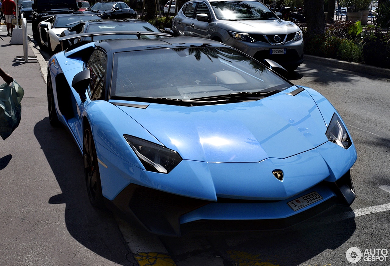 Lamborghini Aventador LP750-4 SuperVeloce Roadster