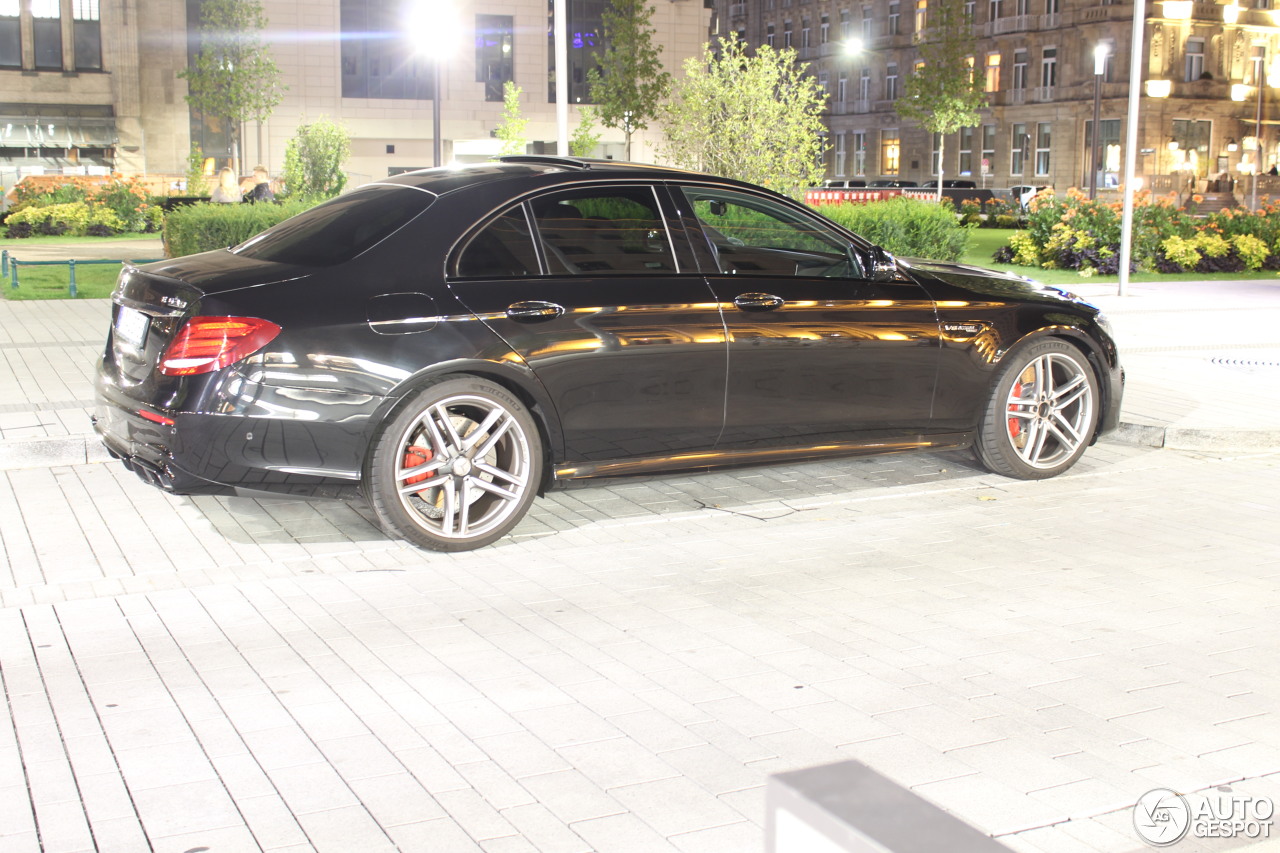 Mercedes-AMG E 63 S W213