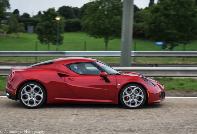 Alfa Romeo 4C Coupé