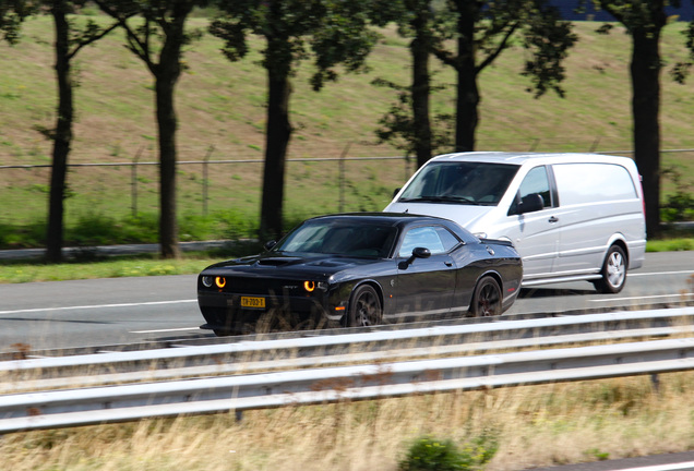 Dodge Challenger SRT Hellcat