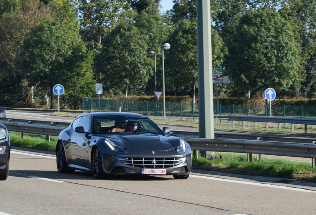 Ferrari FF