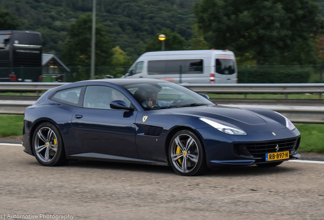 Ferrari GTC4Lusso