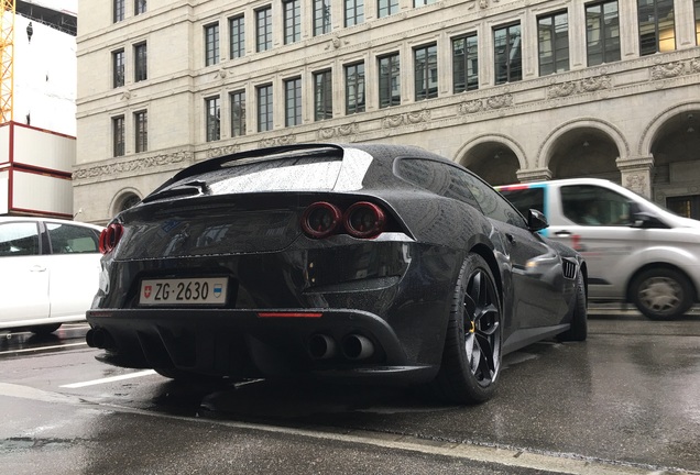 Ferrari GTC4Lusso T