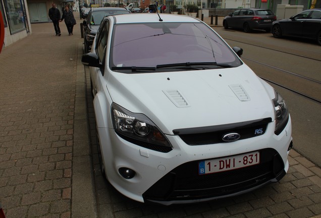 Ford Focus RS 2009 White Edition