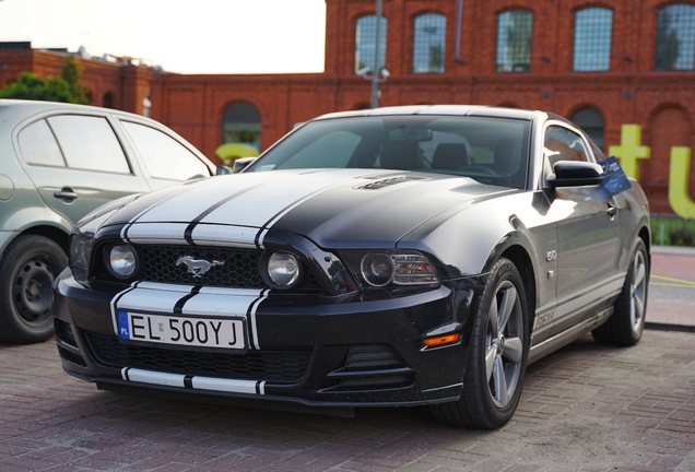 Ford Mustang GT 2013