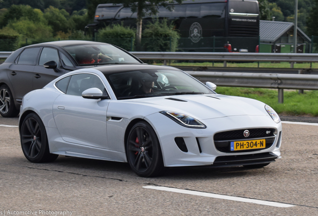 Jaguar F-TYPE S Coupé British Design Edition