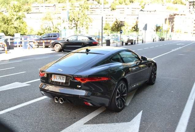 Jaguar F-TYPE S Coupé