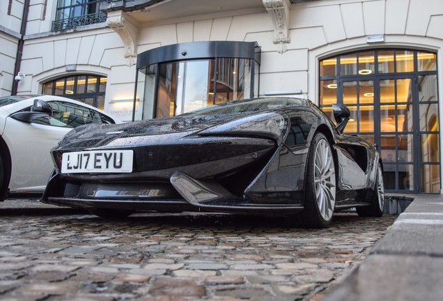 McLaren 570GT