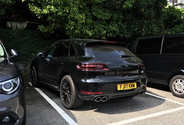 Porsche 95B Macan GTS