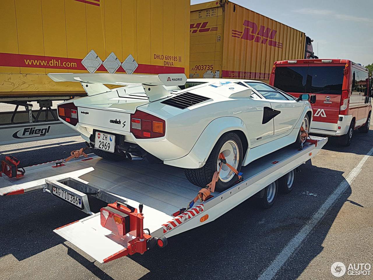 Lamborghini Countach 5000 S