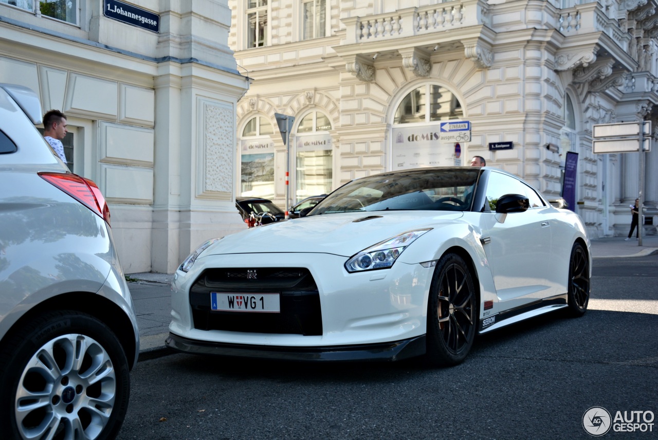 Nissan GT-R AMS Performance Alpha 7