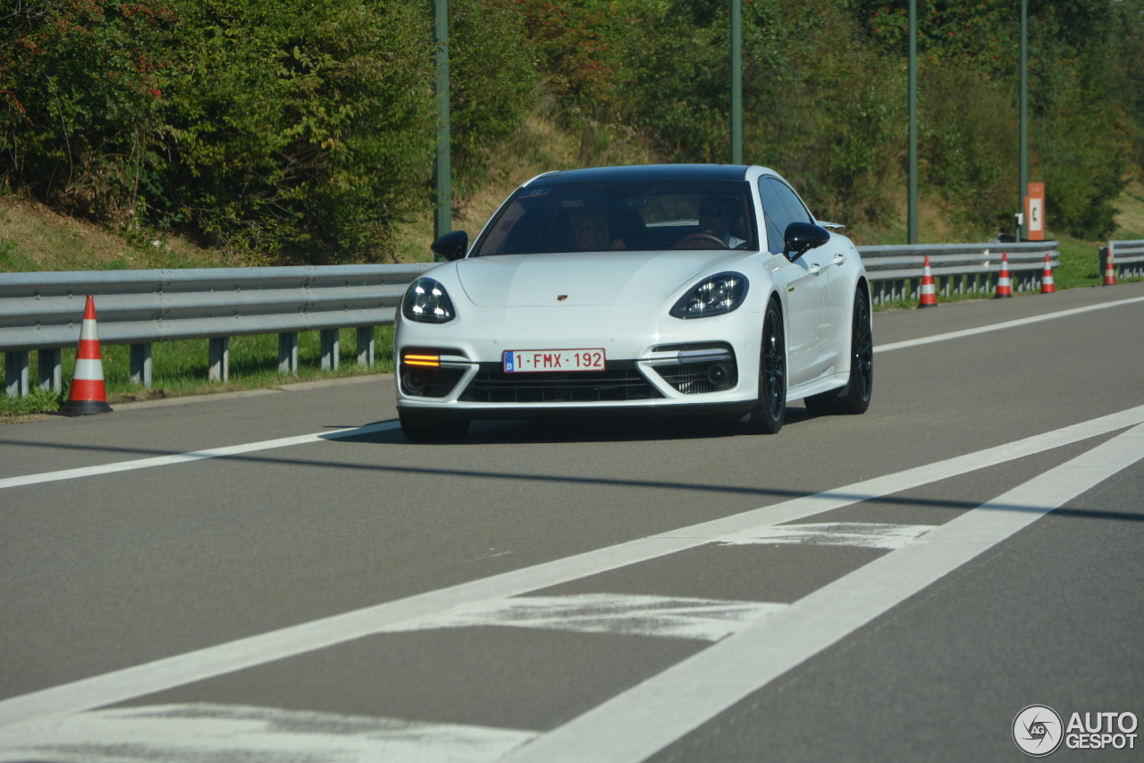 Porsche 971 Panamera Turbo S E-Hybrid