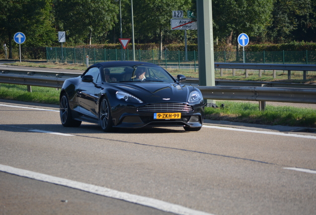 Aston Martin Vanquish Volante