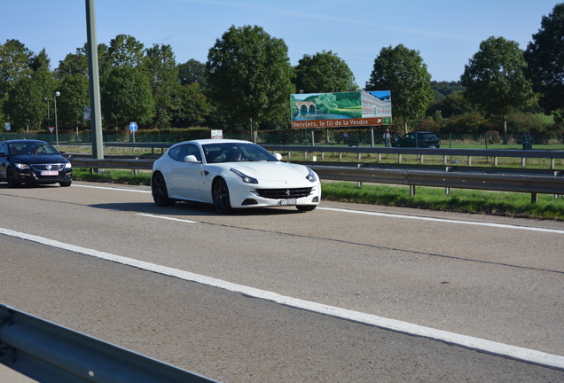 Ferrari FF