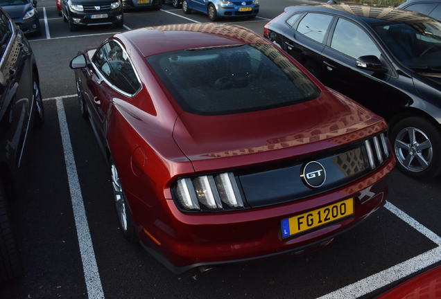 Ford Mustang GT 2015