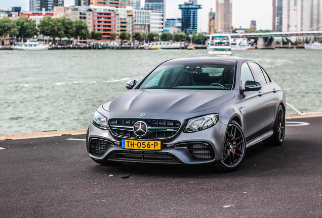 Mercedes-AMG E 63 S W213 Edition 1