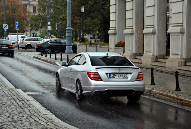 Mercedes-Benz C 63 AMG Coupé