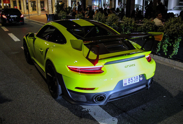 Porsche 991 GT2 RS Weissach Package