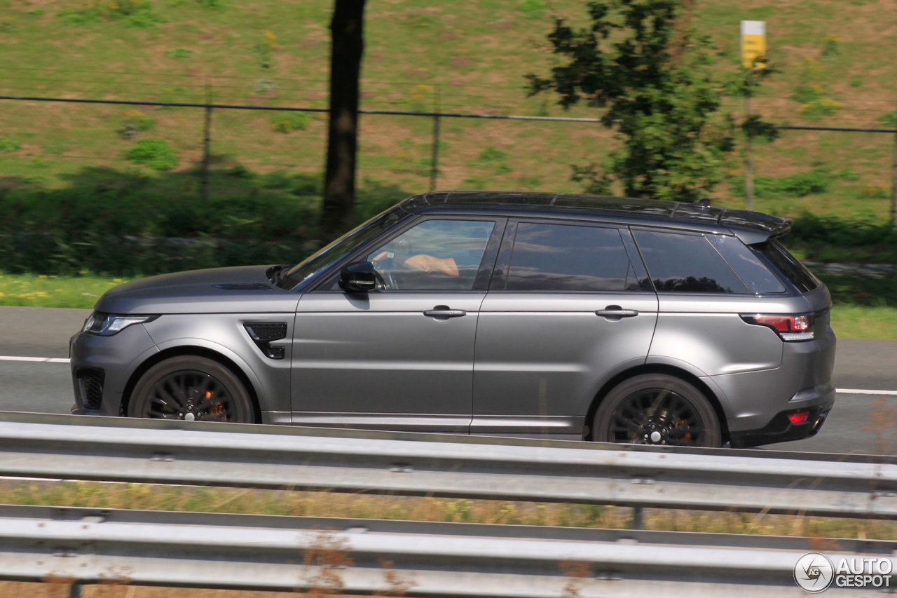 Land Rover Range Rover Sport SVR