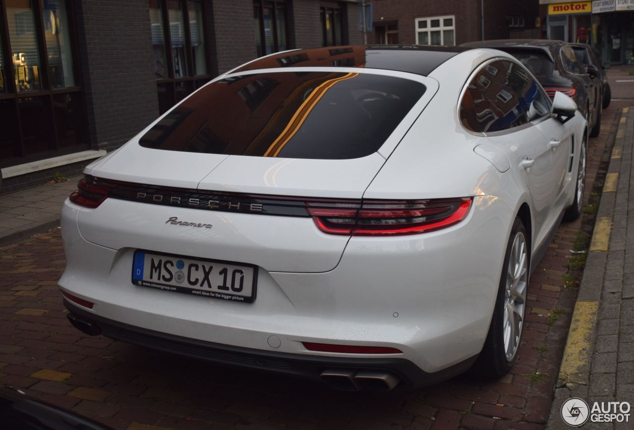 Porsche 971 Panamera Turbo