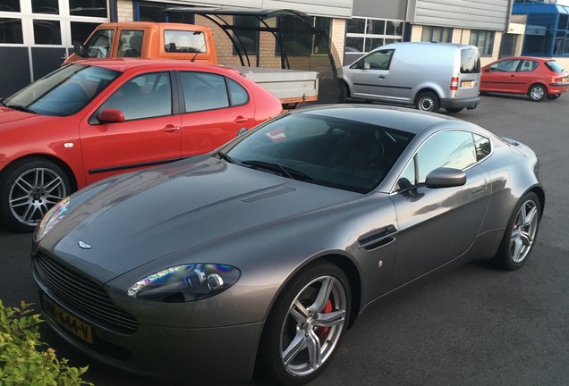 Aston Martin V8 Vantage