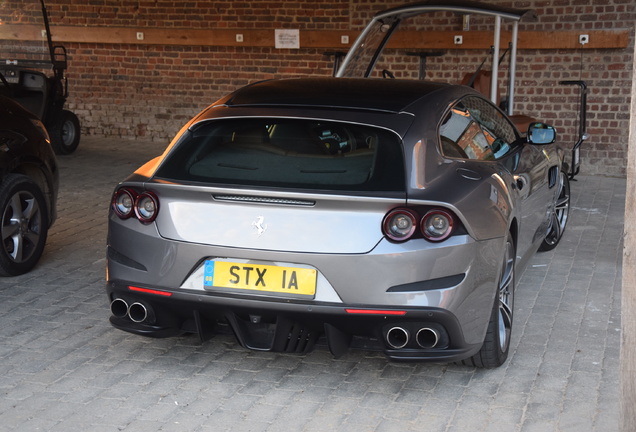 Ferrari GTC4Lusso