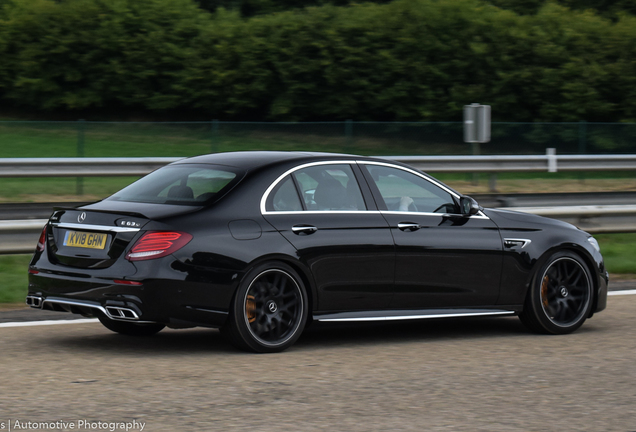 Mercedes-AMG E 63 S W213