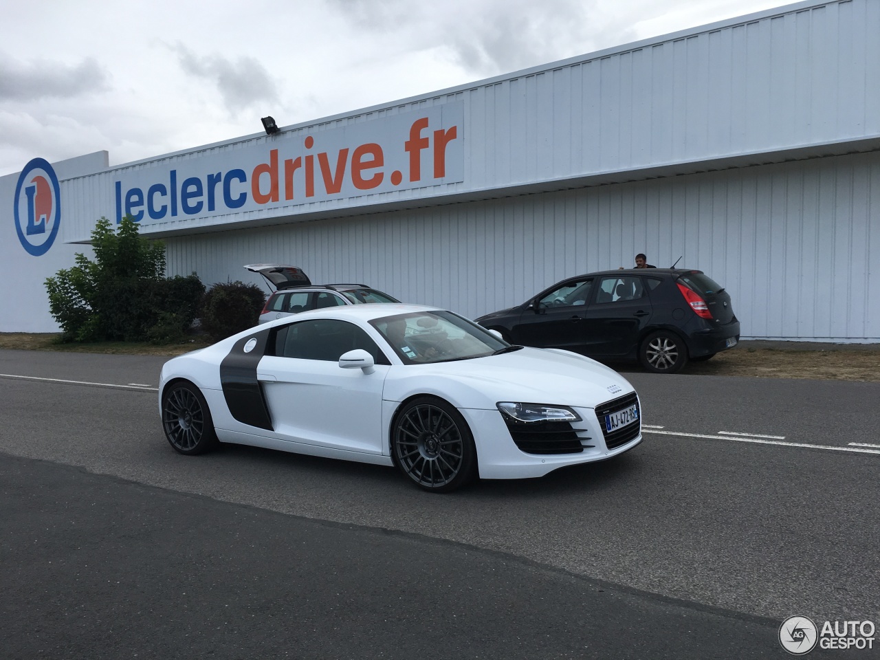 Audi R8