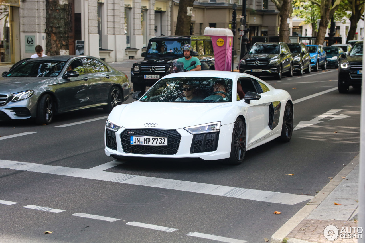 Audi R8 V10 2015