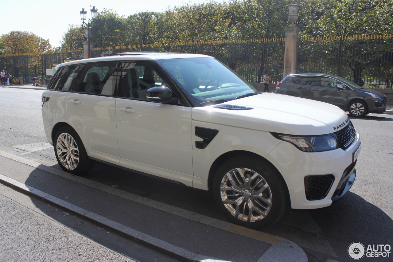 Land Rover Range Rover Sport SVR