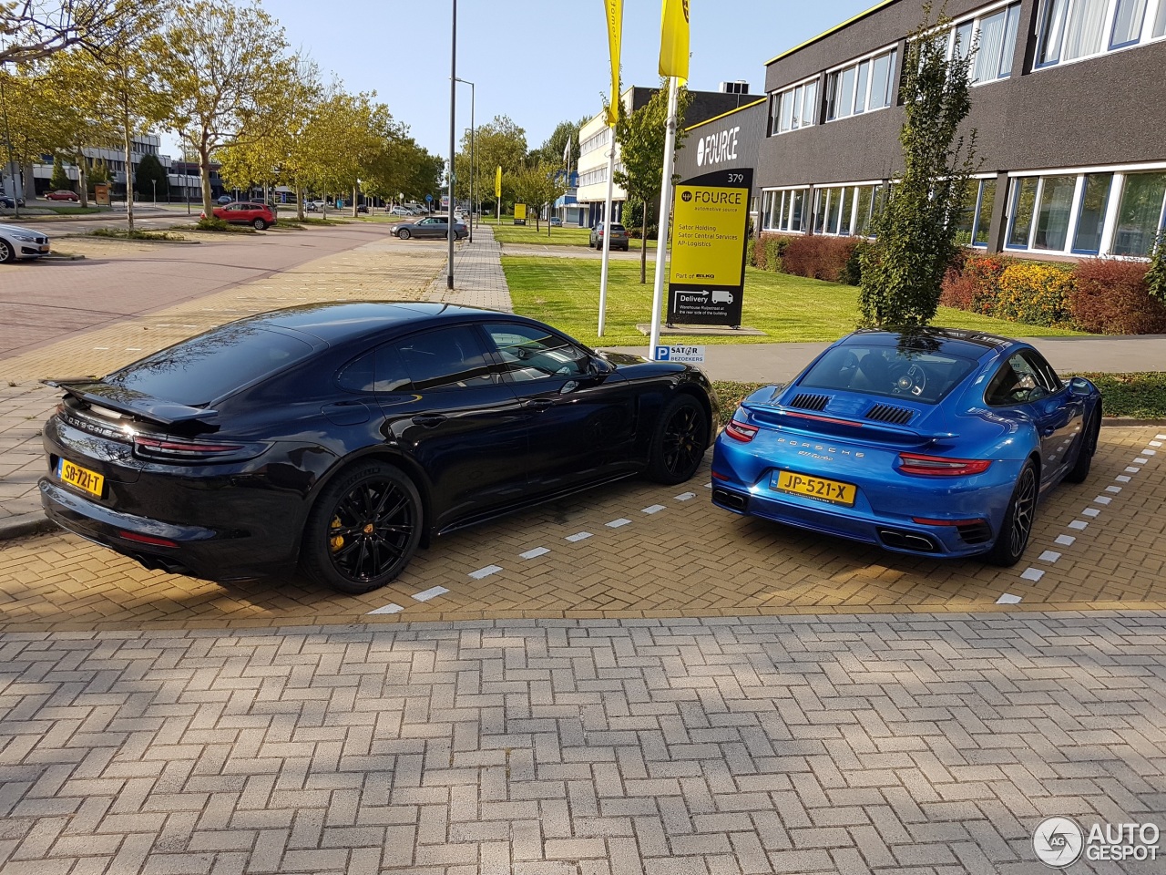 Porsche 971 Panamera Turbo S E-Hybrid