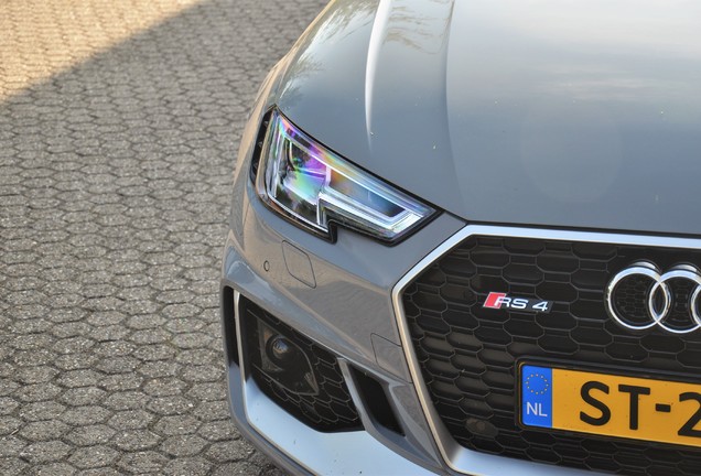 Audi RS4 Avant B9