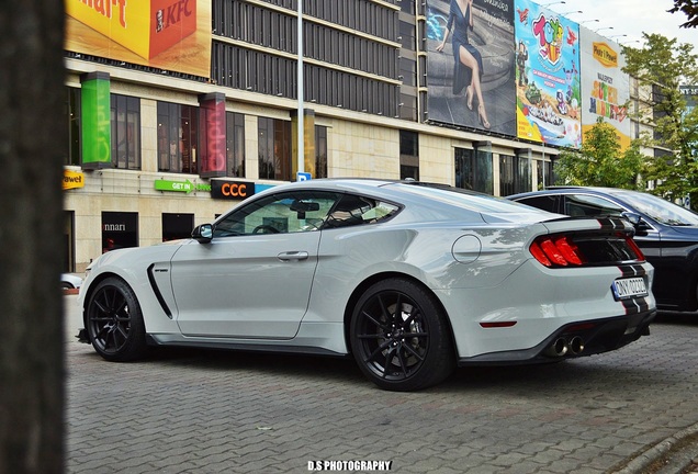 Ford Mustang Shelby GT350 2015