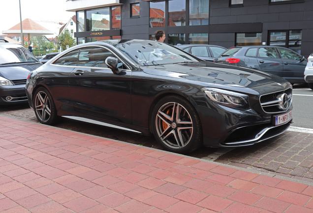 Mercedes-Benz S 63 AMG Coupé C217